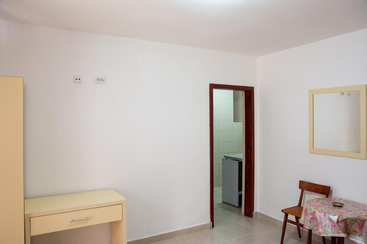 Ivona 2 Apartment Sveti Stefan Exterior photo