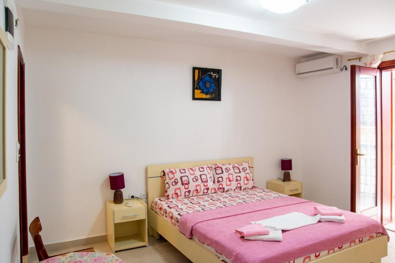 Ivona 2 Apartment Sveti Stefan Exterior photo